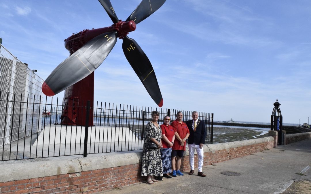 The Hovercraft Museum was delighted to loan an SRN4 pylon and propeller for display at the Columbine Hangar
